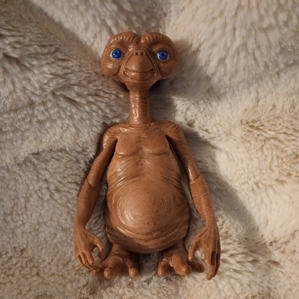 Vintage E.T Figurine HTF